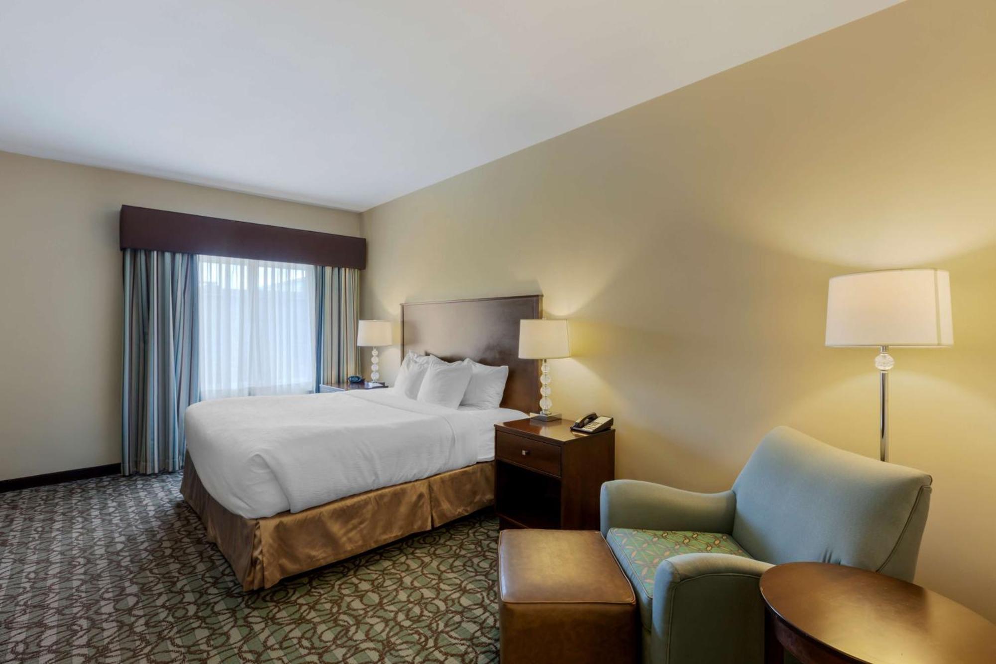 Best Western Plus Walkerton Hotel & Conference Centre Экстерьер фото