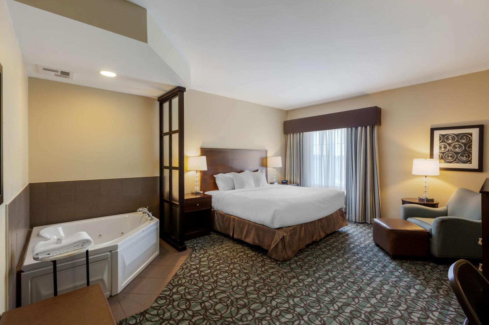 Best Western Plus Walkerton Hotel & Conference Centre Экстерьер фото