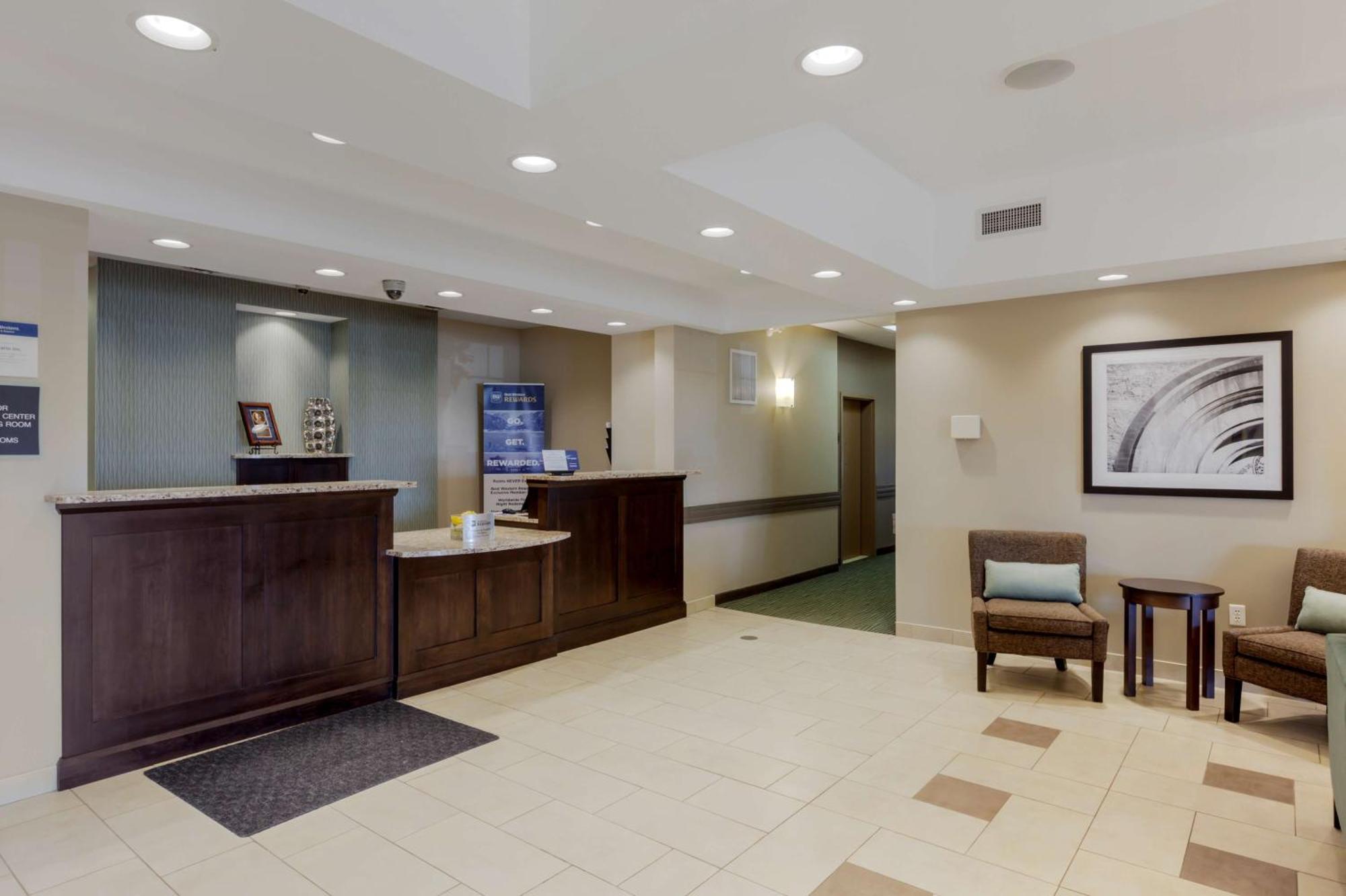 Best Western Plus Walkerton Hotel & Conference Centre Экстерьер фото