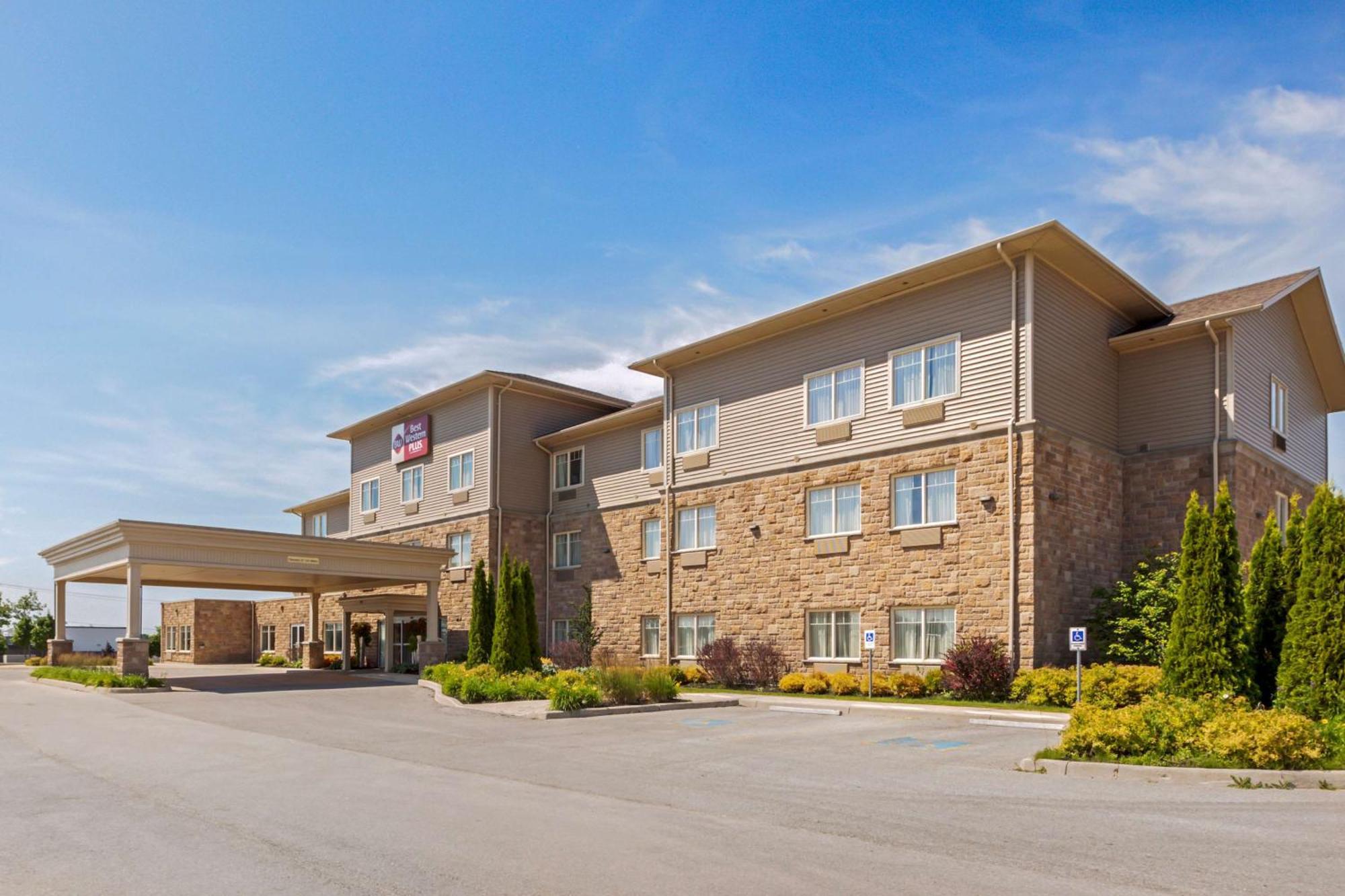 Best Western Plus Walkerton Hotel & Conference Centre Экстерьер фото